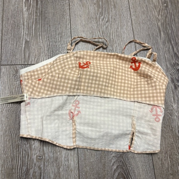 Anthropologie Beige and Red Patterned Women's Top - Picture 8 of 9